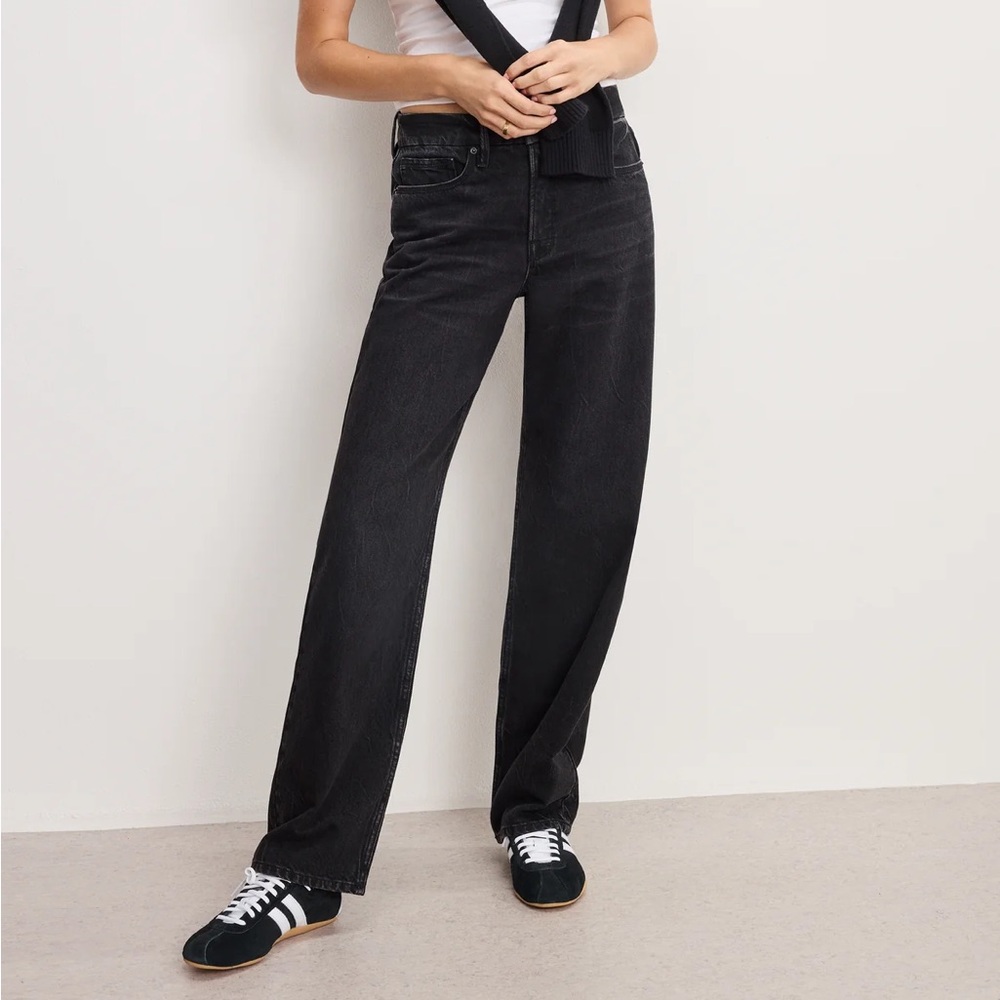 Good American 90’s Relaxed Jeans 6/28